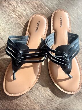 torrid Black Multi-Strap Sandals